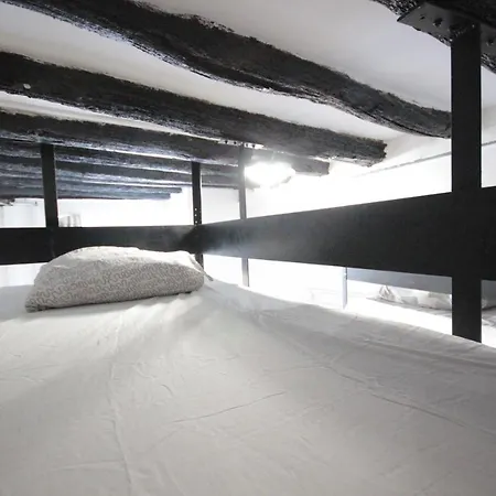 Ymmo 75012 Aparthotel