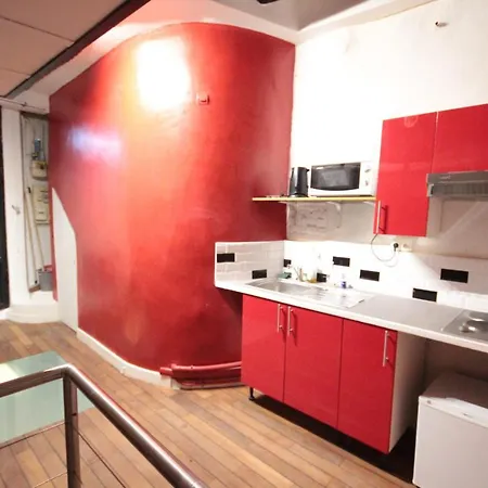 Ymmo 75012 Apartmanhotel