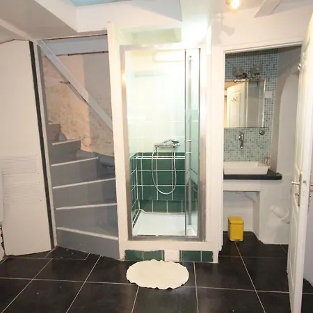 Ymmo 75012 2* 파리