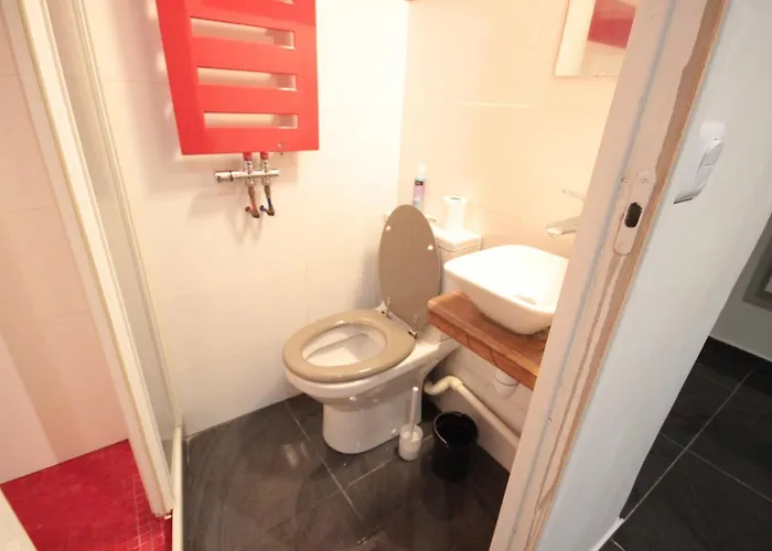 Apartahotel Ymmo 75012 2*
